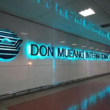 Impact Muang Thong Thani Service Condominium Μπανγκόκ Εξωτερικό φωτογραφία